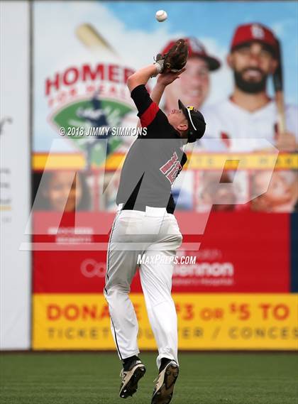 Thumbnail 3 in Triad vs Glenwood (IHSA Class 3A Super Sectional) photogallery.