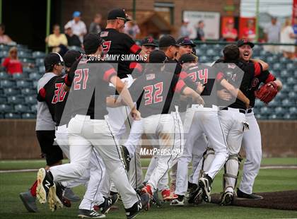 Thumbnail 2 in Triad vs Glenwood (IHSA Class 3A Super Sectional) photogallery.
