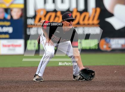 Thumbnail 2 in Triad vs Glenwood (IHSA Class 3A Super Sectional) photogallery.