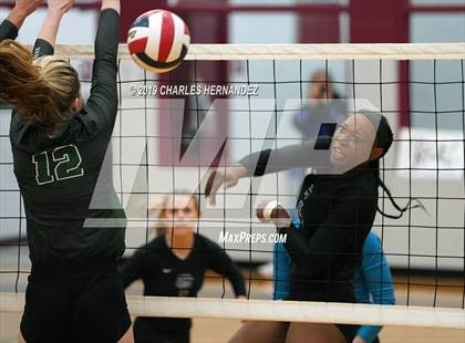 Thumbnail 2 in Cedar Park vs. College Station (UIL 5A Regional Quarterfinal) photogallery.