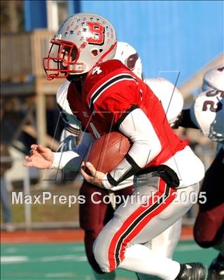 Thumbnail 2 in Branford vs. East Lyme (Class MM final) photogallery.