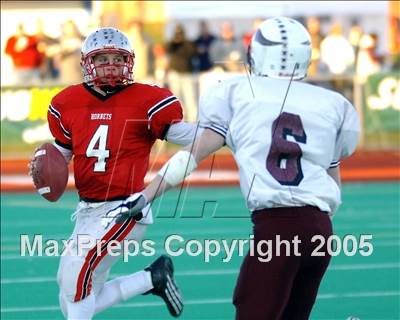 Thumbnail 3 in Branford vs. East Lyme (Class MM final) photogallery.