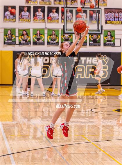 Thumbnail 3 in Geneva @ Honeoye Falls-Lima (NYSPHSAA Section 5 Class A Pre-Quarterfinal Round 1) photogallery.
