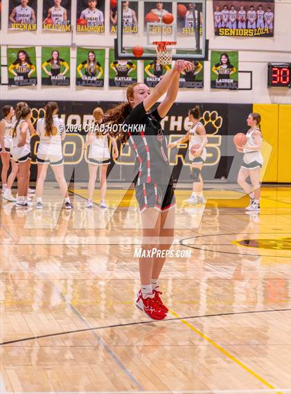 Thumbnail 1 in Geneva @ Honeoye Falls-Lima (NYSPHSAA Section 5 Class A Pre-Quarterfinal Round 1) photogallery.