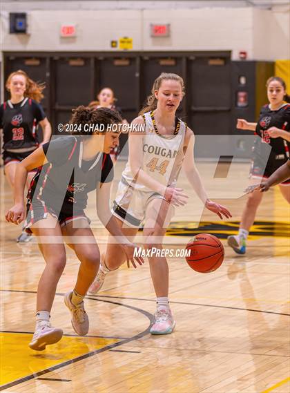 Thumbnail 1 in Geneva @ Honeoye Falls-Lima (NYSPHSAA Section 5 Class A Pre-Quarterfinal Round 1) photogallery.