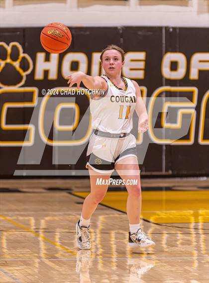 Thumbnail 1 in Geneva @ Honeoye Falls-Lima (NYSPHSAA Section 5 Class A Pre-Quarterfinal Round 1) photogallery.