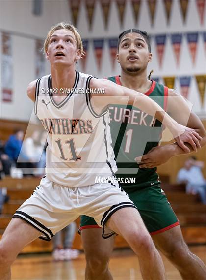 Thumbnail 2 in Eureka vs Santa Rosa (Sonoma County Classic Tournament) photogallery.