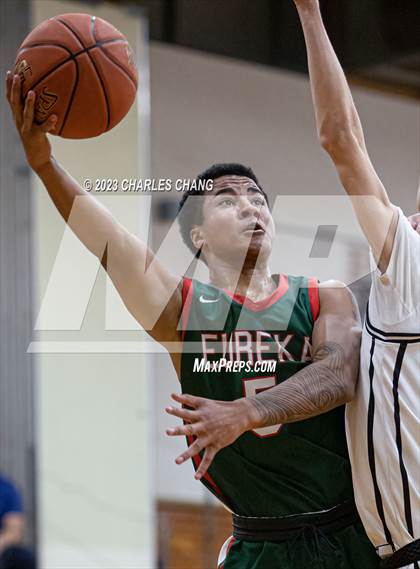Thumbnail 2 in Eureka vs Santa Rosa (Sonoma County Classic Tournament) photogallery.