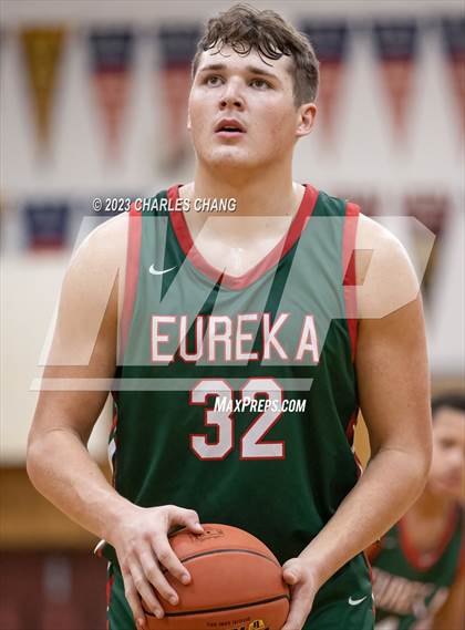 Thumbnail 1 in Eureka vs Santa Rosa (Sonoma County Classic Tournament) photogallery.
