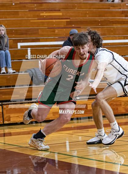 Thumbnail 2 in Eureka vs Santa Rosa (Sonoma County Classic Tournament) photogallery.