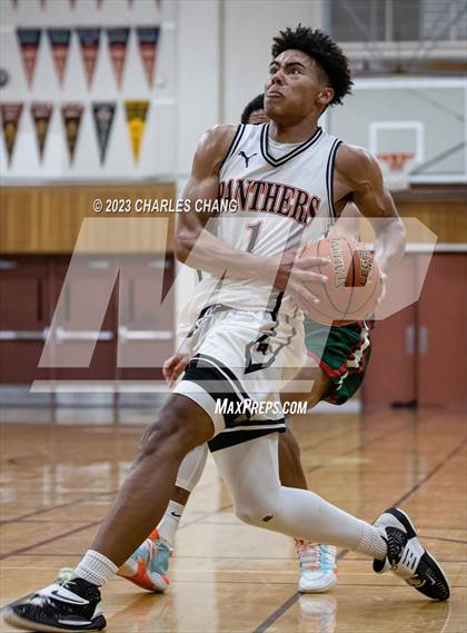 Thumbnail 2 in Eureka vs Santa Rosa (Sonoma County Classic Tournament) photogallery.