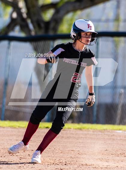 Thumbnail 1 in Thousand Oaks @ Foothill Tech photogallery.