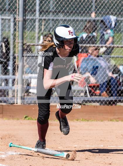 Thumbnail 1 in Thousand Oaks @ Foothill Tech photogallery.