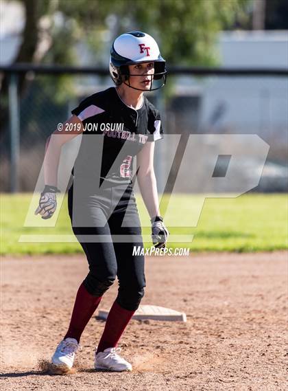 Thumbnail 1 in Thousand Oaks @ Foothill Tech photogallery.