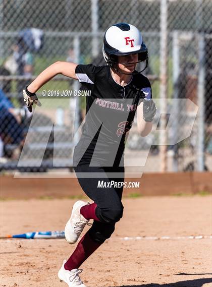 Thumbnail 1 in Thousand Oaks @ Foothill Tech photogallery.
