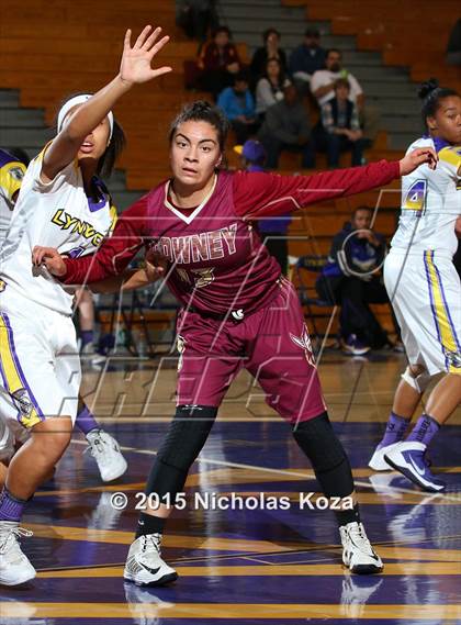 Thumbnail 2 in Downey vs. Lynwood photogallery.