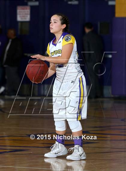Thumbnail 2 in Downey vs. Lynwood photogallery.