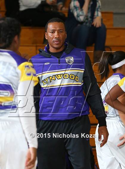 Thumbnail 2 in Downey vs. Lynwood photogallery.