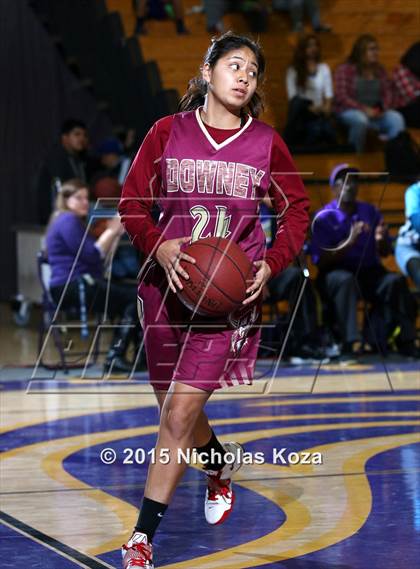 Thumbnail 3 in Downey vs. Lynwood photogallery.