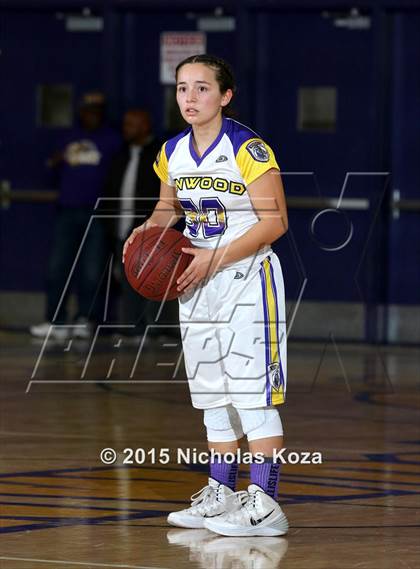 Thumbnail 1 in Downey vs. Lynwood photogallery.