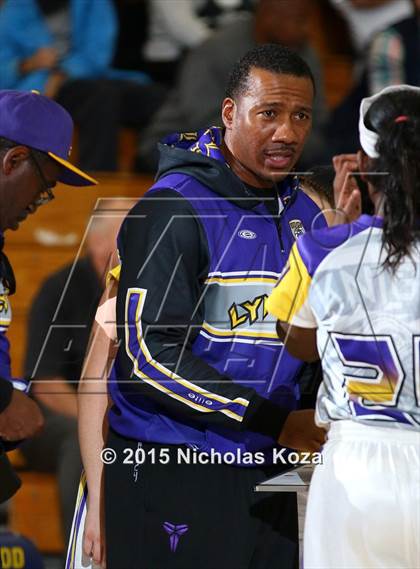 Thumbnail 3 in Downey vs. Lynwood photogallery.