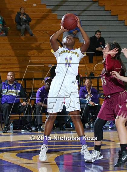 Thumbnail 3 in Downey vs. Lynwood photogallery.