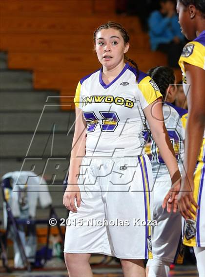 Thumbnail 1 in Downey vs. Lynwood photogallery.