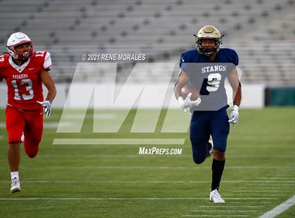 Thumbnail 1 in Muir vs Pasadena photogallery.