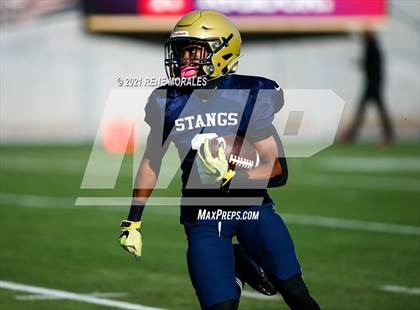 Thumbnail 2 in Muir vs Pasadena photogallery.