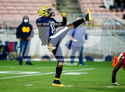 Thumbnail 3 in Muir vs Pasadena photogallery.