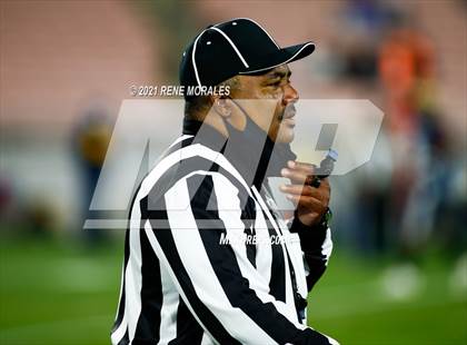 Thumbnail 2 in Muir vs Pasadena photogallery.
