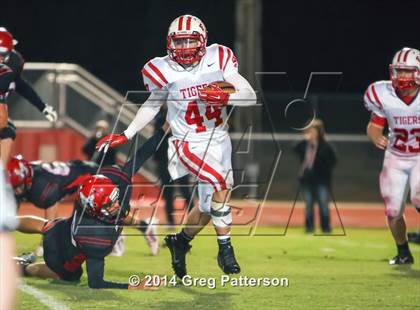 Thumbnail 2 in Fort Gibson @ Hilldale (2014 MaxPreps Rivalry Series) photogallery.