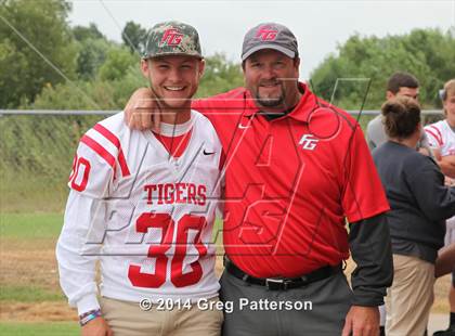 Thumbnail 1 in Fort Gibson @ Hilldale (2014 MaxPreps Rivalry Series) photogallery.