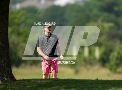 Thumbnail 1 in UIL 1A Boys Golf Finals Round 1 photogallery.