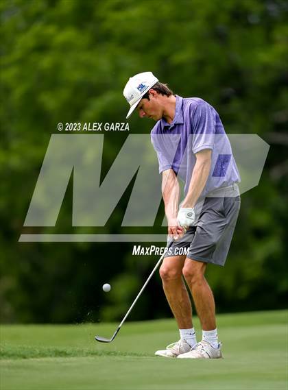 Thumbnail 1 in UIL 1A Boys Golf Finals Round 1 photogallery.