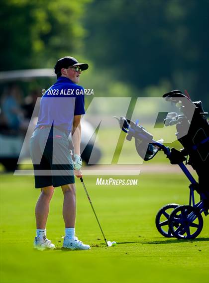 Thumbnail 1 in UIL 1A Boys Golf Finals Round 1 photogallery.