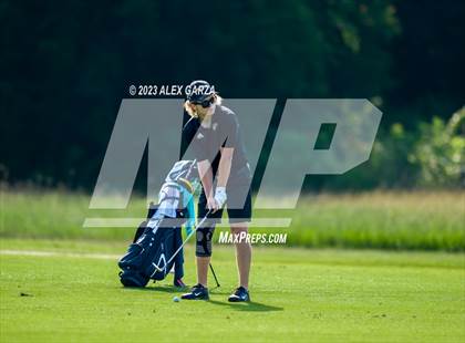 Thumbnail 1 in UIL 1A Boys Golf Finals Round 1 photogallery.