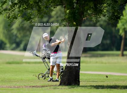 Thumbnail 1 in UIL 1A Boys Golf Finals Round 1 photogallery.