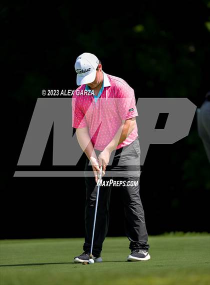 Thumbnail 2 in UIL 1A Boys Golf Finals Round 1 photogallery.