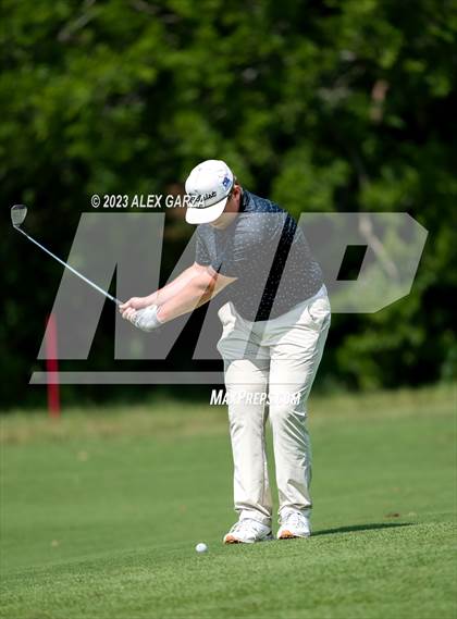 Thumbnail 1 in UIL 1A Boys Golf Finals Round 1 photogallery.