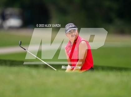 Thumbnail 3 in UIL 1A Boys Golf Finals Round 1 photogallery.