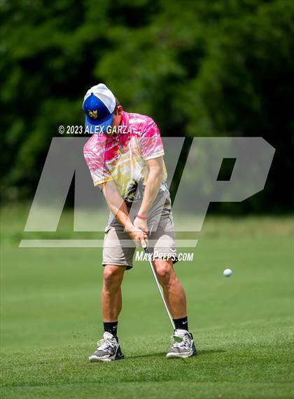 Thumbnail 3 in UIL 1A Boys Golf Finals Round 1 photogallery.