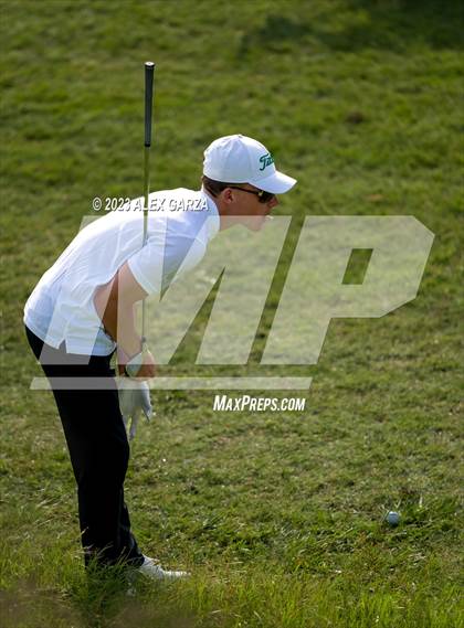 Thumbnail 3 in UIL 1A Boys Golf Finals Round 1 photogallery.