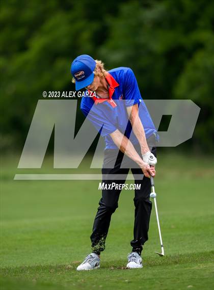 Thumbnail 1 in UIL 1A Boys Golf Finals Round 1 photogallery.