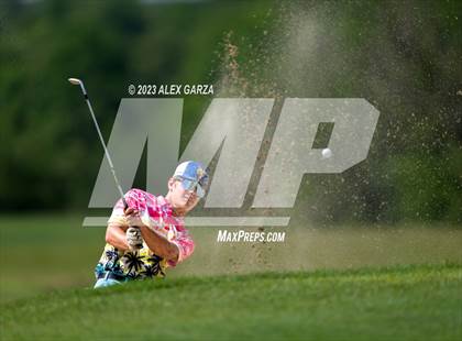 Thumbnail 2 in UIL 1A Boys Golf Finals Round 1 photogallery.