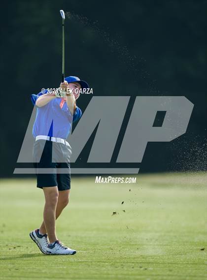 Thumbnail 1 in UIL 1A Boys Golf Finals Round 1 photogallery.