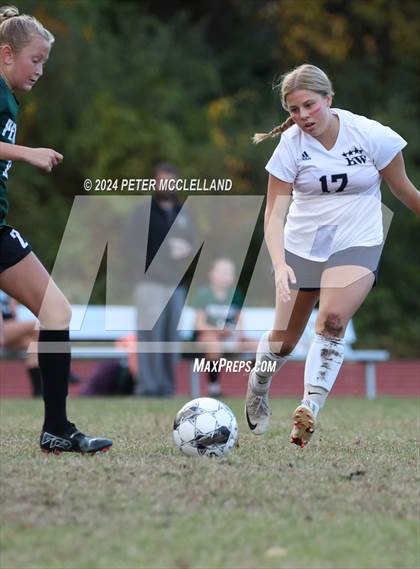 Thumbnail 2 in Hamilton-Wenham Regional @ Pentucket Regional photogallery.