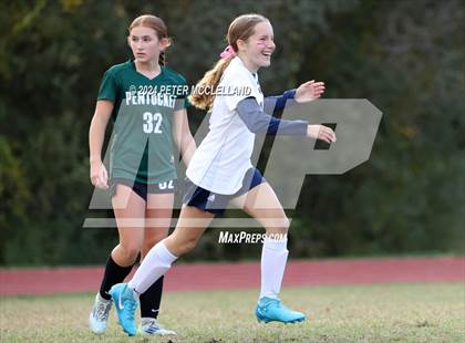 Thumbnail 1 in Hamilton-Wenham Regional @ Pentucket Regional photogallery.