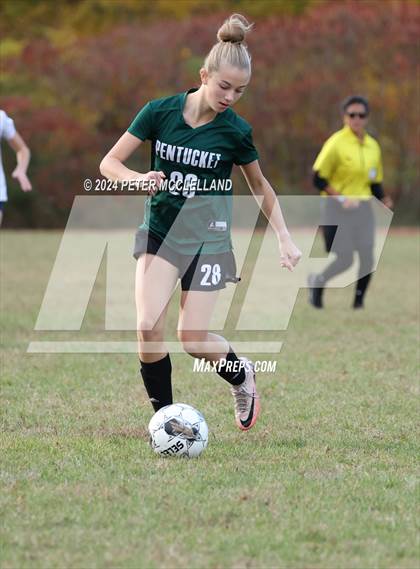 Thumbnail 2 in Hamilton-Wenham Regional @ Pentucket Regional photogallery.