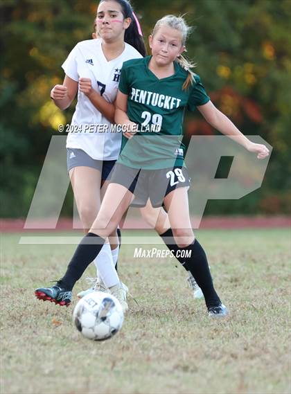 Thumbnail 2 in Hamilton-Wenham Regional @ Pentucket Regional photogallery.